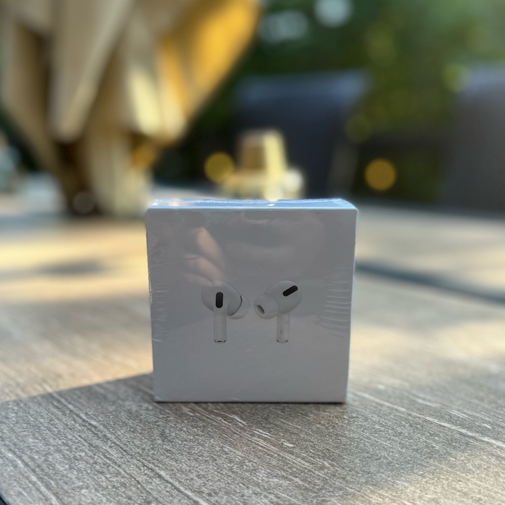 ✨APPLE AIRPODS PRO✨